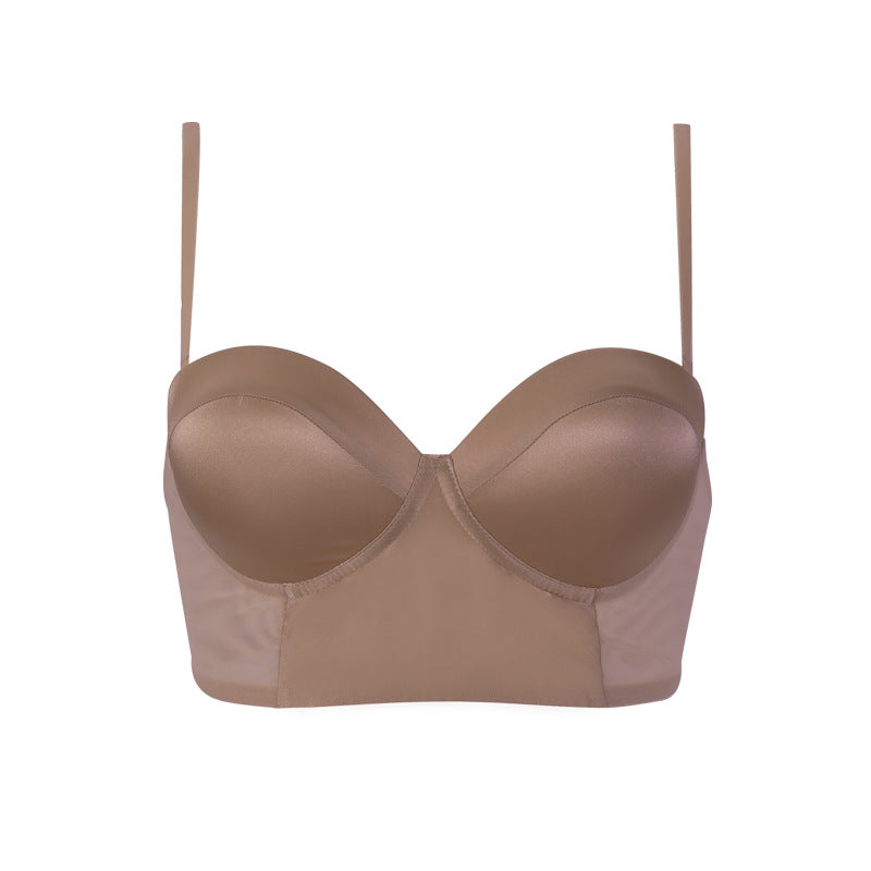 Trägerloser BH mit tiefem Rückenausschnitt