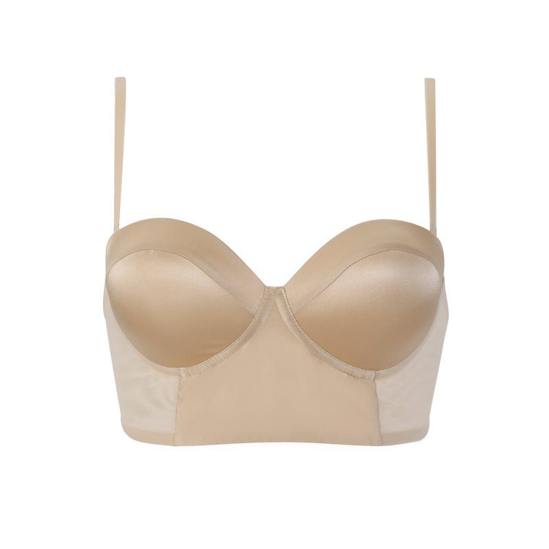 Trägerloser BH mit tiefem Rückenausschnitt